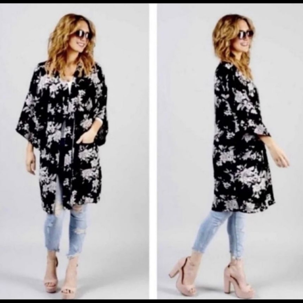 Spiritual Gangster Maya Kimono Floral Black Tied Front One Size